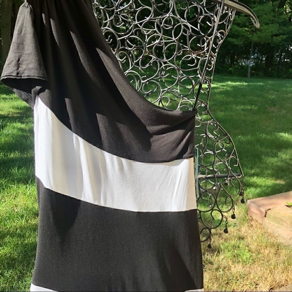 ALICE + OLIVIA BLK/WHT STRIPE SHOULDER DRESS S NWT - Picture 14 of 14